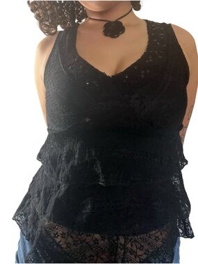 Moa Moa Black Lace Tiered V-Neck Tank Top